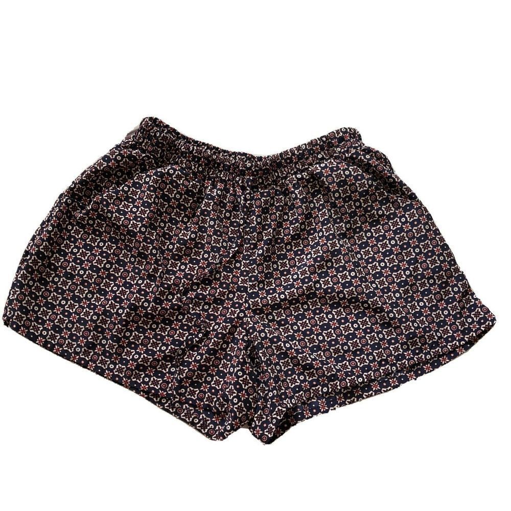 BeBop‎ Mini Shorts L Juniors Floral Navy Blue